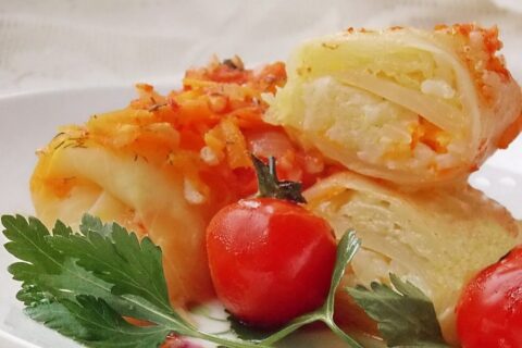Lenten Cabbage Rolls with Vegetables