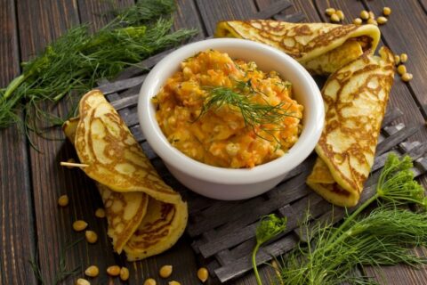 Machanka with Chicken and Corn Pancakes — Hearty Belarusian Meat Gravy