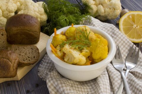Braised Cauliflower with Turmeric