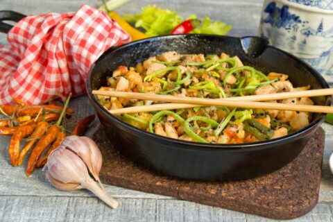 Chinese-Style Chicken with Vegetables