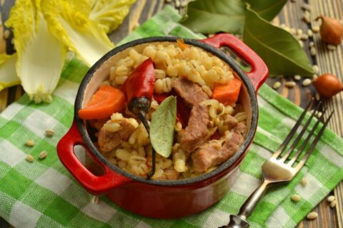 Delicious Pearl Barley with Meat
