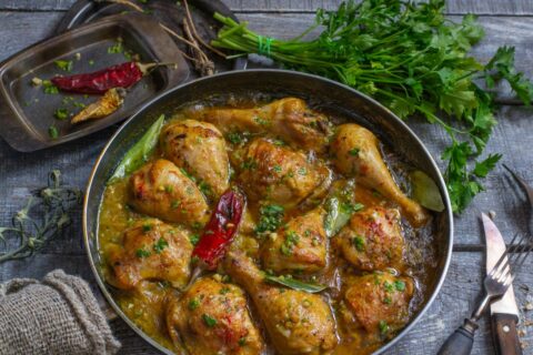 Delicious Fried Chicken in Nut Sauce