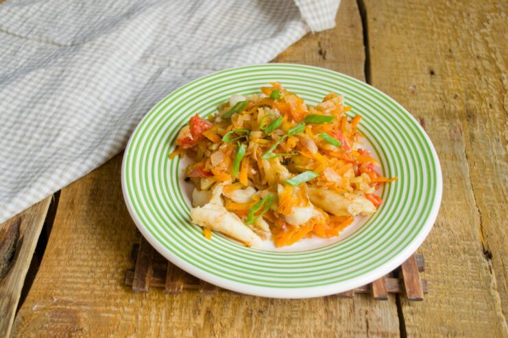 The Finished Dish: Healthy Hake with Vegetables A serving of the finished hake with vegetables in a bowl, ready to eat.