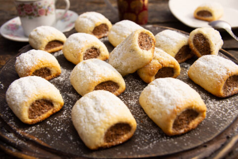 Nascondini — Italian Chocolate-Filled Cookies