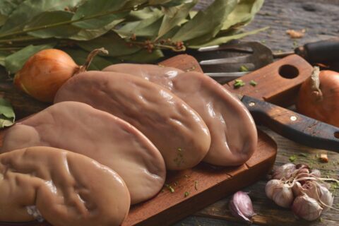 How to Boil Pork Kidneys Without the Smell?