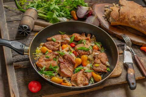 Spicy Fried Pork with Onion and Cherry Tomatoes