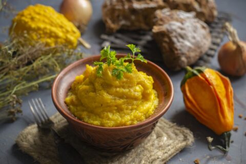 Spiced Mashed Potatoes with Pumpkin and Onion
