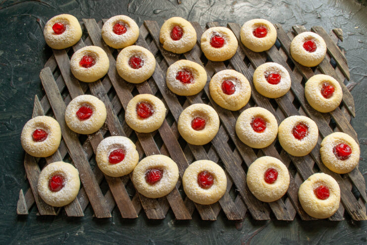 Enjoy these crumbly vanilla cookies with your favorite drink A close-up of finished vanilla cherry cookies, looking tender and crumbly, ready to be served.