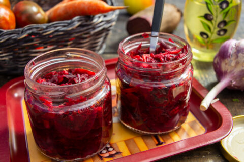 Borscht Dressing with Beets and Apples