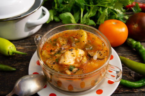 Mushroom Rassolnik with Chicken and Pearl Barley — Russian Pickle Soup