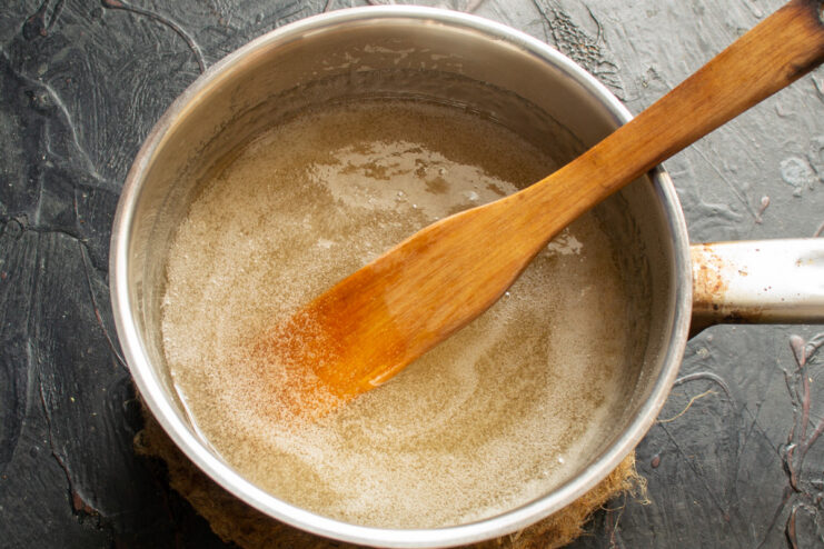 Making the Hot Agar-Agar Syrup Boiling the agar-agar and water mixture in a saucepan.