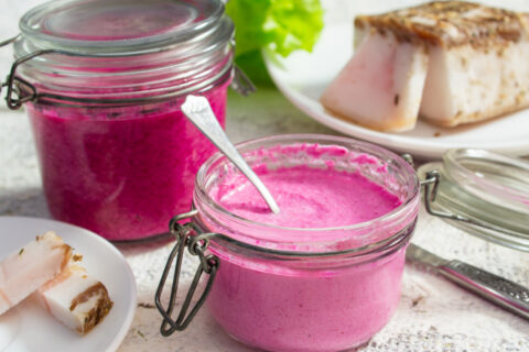 Homemade Horseradish with Beets and Sour Cream