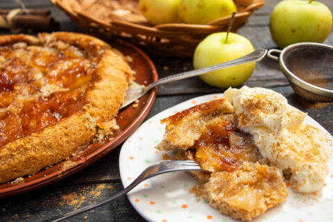 Tarte Tatin — French Upside-Down Apple Pie