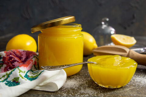 Lemon Curd with Egg Yolks