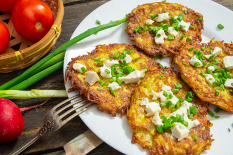 Ovoschnye Olad’i s Brynzoy — Vegetable Fritters with Brynza Cheese