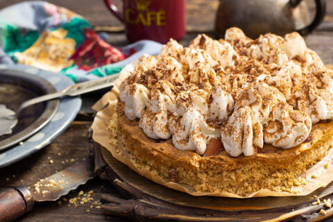No-Bake Cookie and Condensed Milk Cake