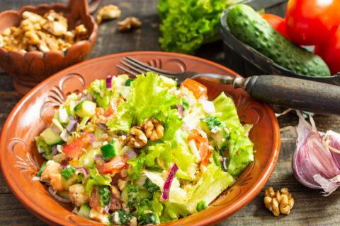 Vegan Salad with Walnuts and Tofu