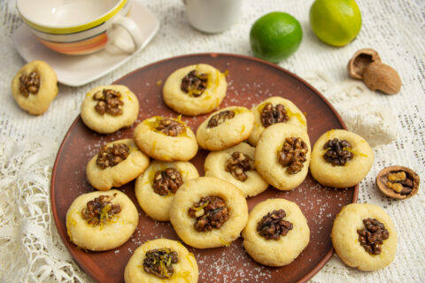 Walnut Shortbread Cookies