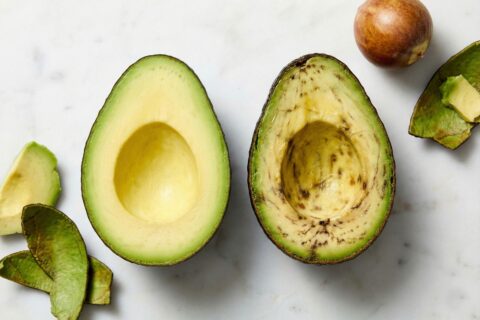 How to Choose the Perfect Avocado and Make It Ripen in 24 Hours