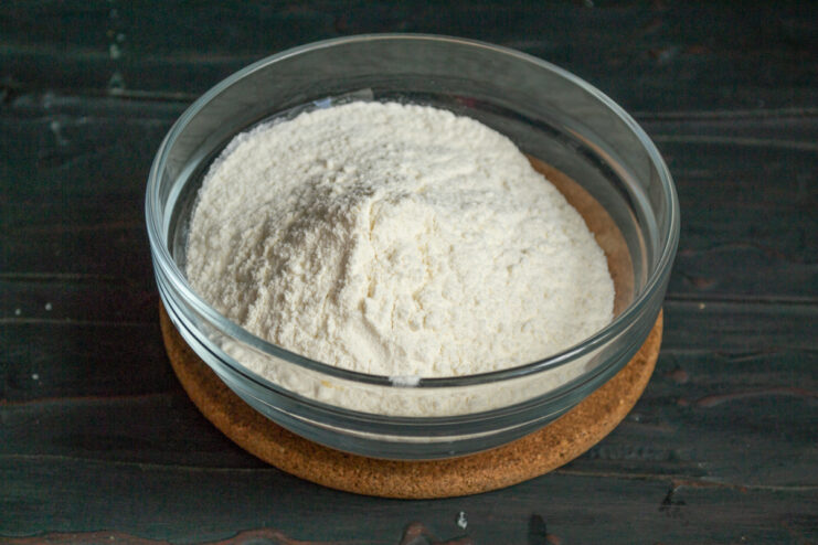 Preparing the flour Wheat flour in a separate glass bowl