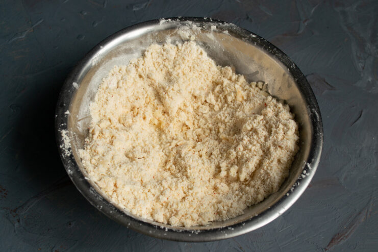 Crumbly dough base Flour and butter rubbed into a fine crumbly texture