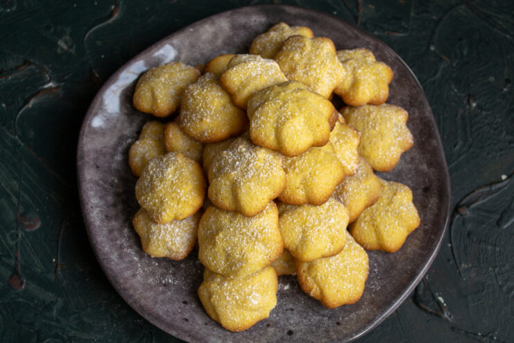 Serving the cookies Finished polenta cookies beautifully arranged on a serving plate.