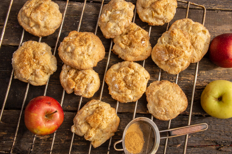 Baked apple scones on a wire rack ready to be served