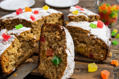 Honey Banana Gingerbread Cake