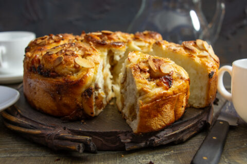 Fluffy Almond and Raisin Pie