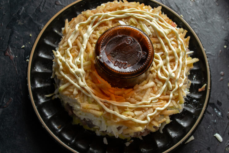 Apple layer Freshly grated sweet-tart apple forming a layer in the salad