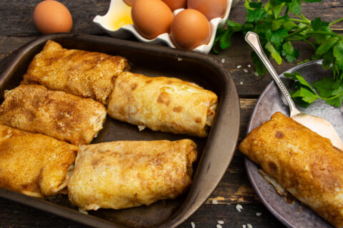The Most Delicious Chicken Crackling Crepe Filling!