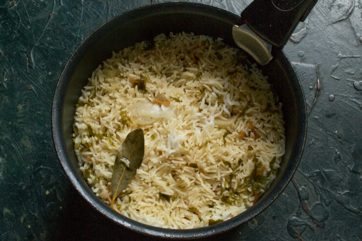 Cooked Rice Cooked fluffy rice in a pot