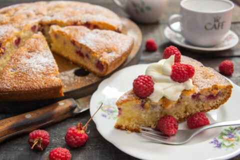 Poured Raspberry Semolina Cake