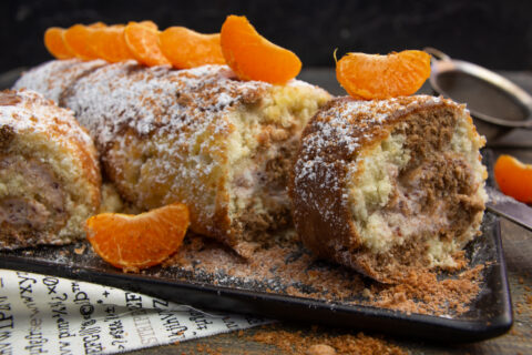 Marble Swiss Roll with Tvorog Cream