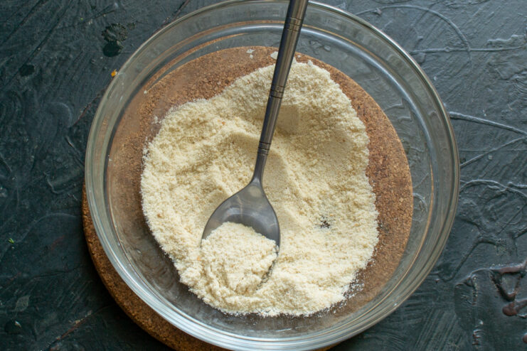 Homemade breadcrumbs for the filling base Homemade breadcrumbs made from white bread in a bowl.