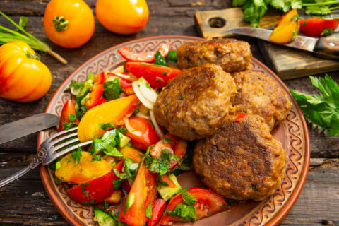Beef Patties with Bread, Onion, and Bell Pepper