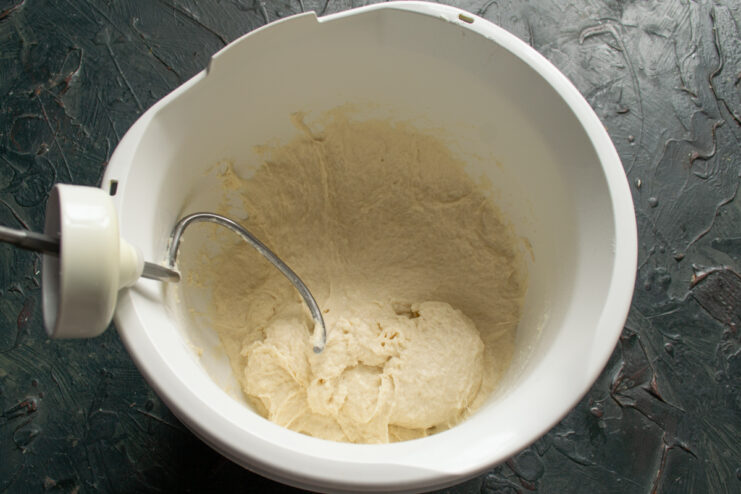 Kneading the yeast dough Kneading dough using a stand mixer with a dough hook attachment