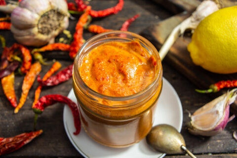 Lazdjan Sauce